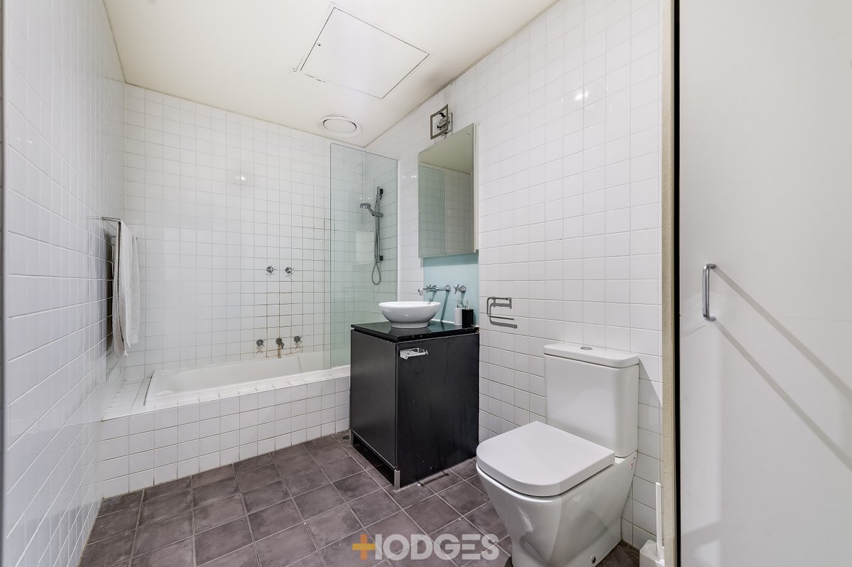 806 / 233 Collins Street MELBOURNE - Residential for sale