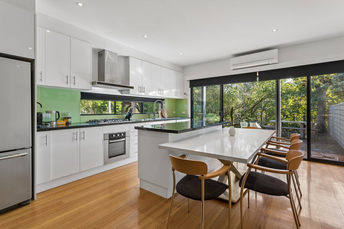81 Williamson Street TOOTGAROOK - Residential for lease