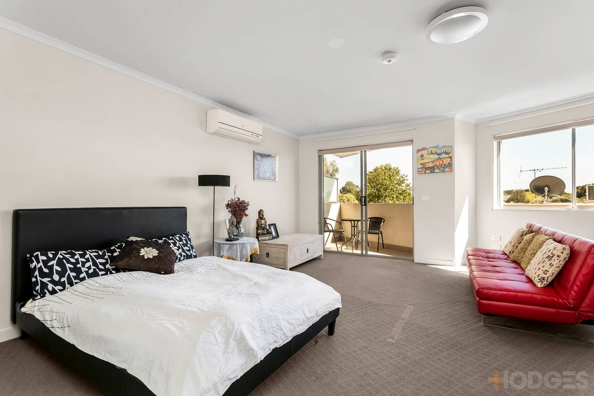 8 / 109 Grange Road Glen Huntly - Residential for sale