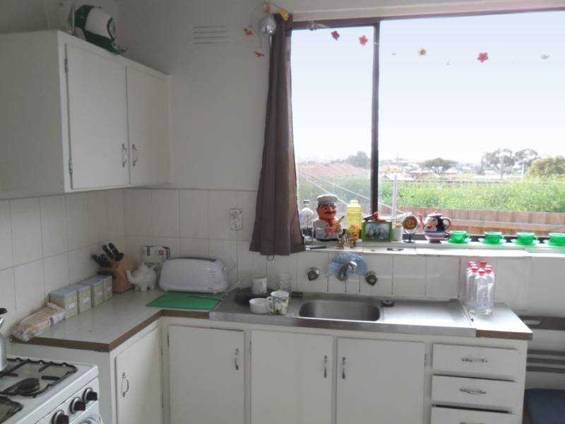 8 / 117 Albert Street SEDDON - Residential for sale