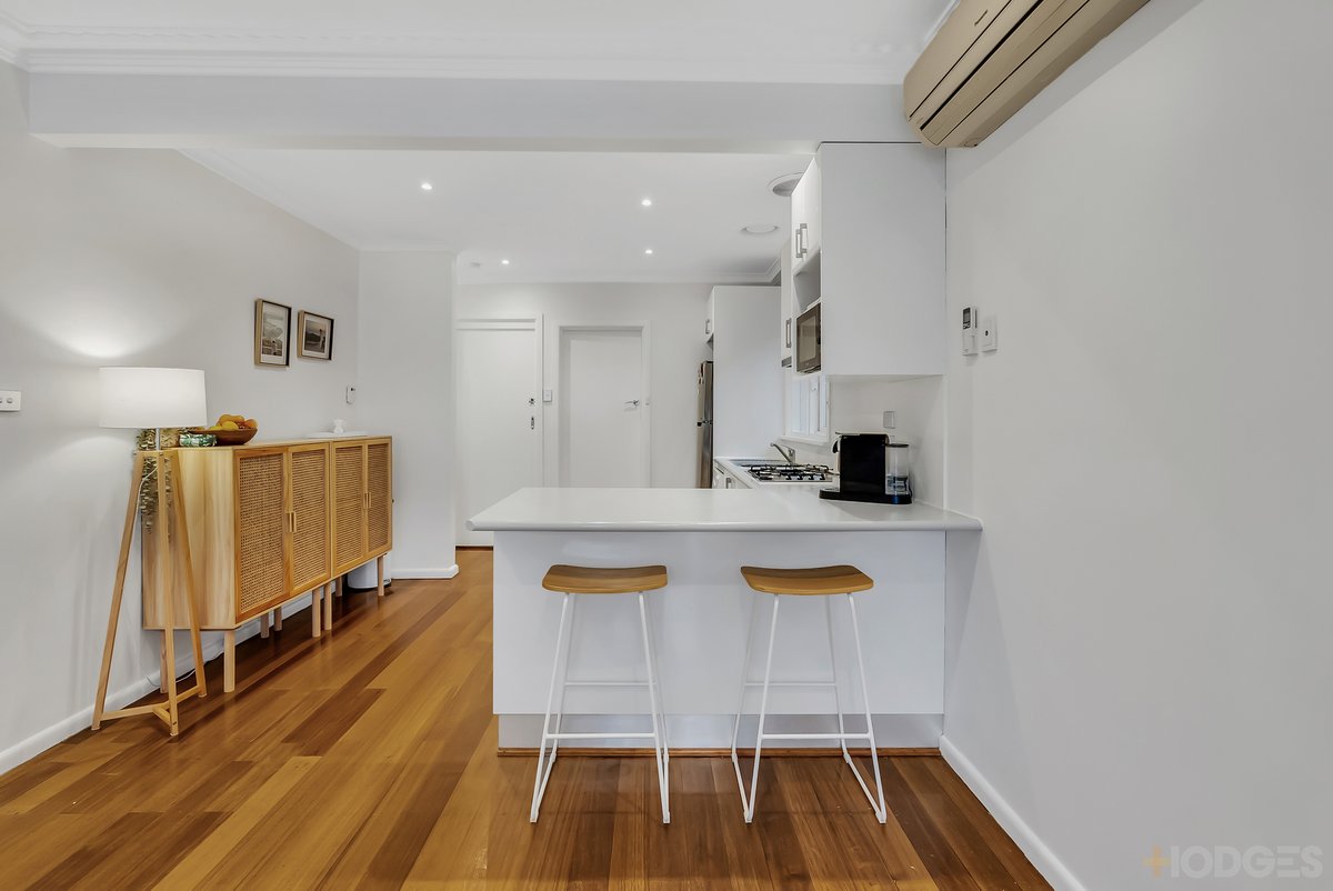 8 / 137 Beach Road Parkdale - Residential for sale