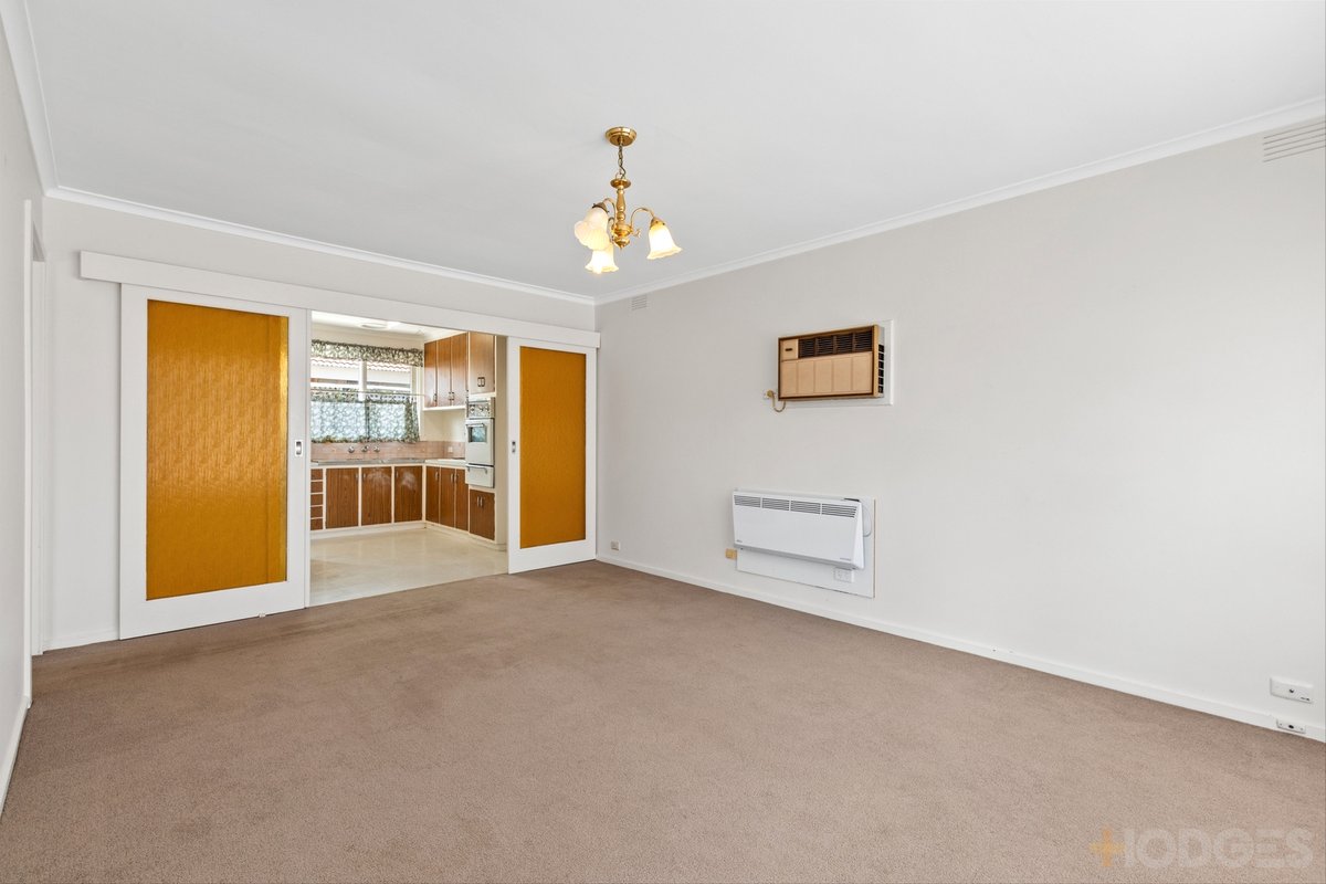 8 / 15 Lilian Court Beaumaris - Residential for sale