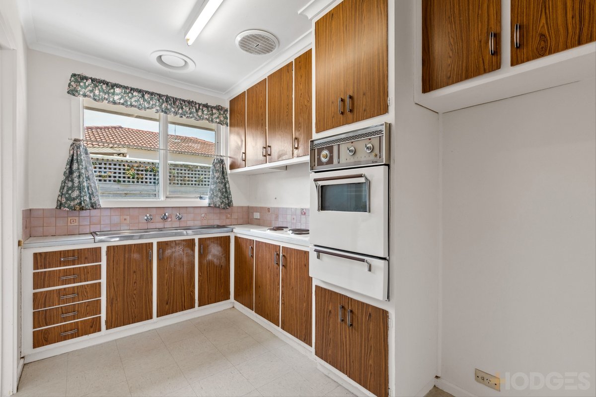 8 / 15 Lilian Court Beaumaris - Residential for sale