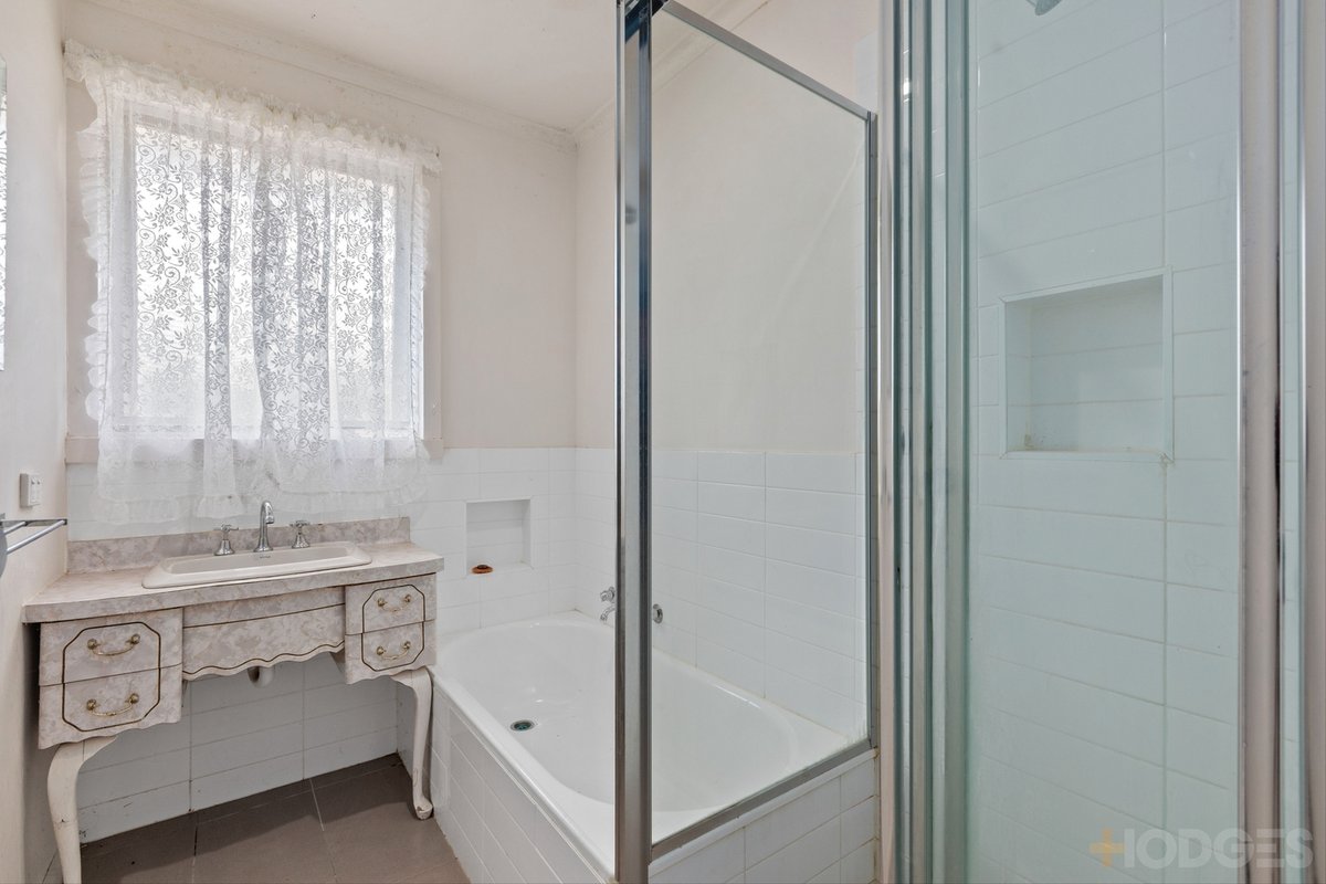 8 / 15 Lilian Court Beaumaris - Residential for sale