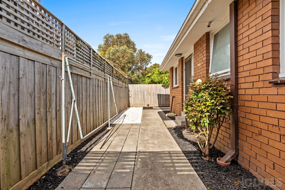 8 / 15 Lilian Court Beaumaris - Residential for sale
