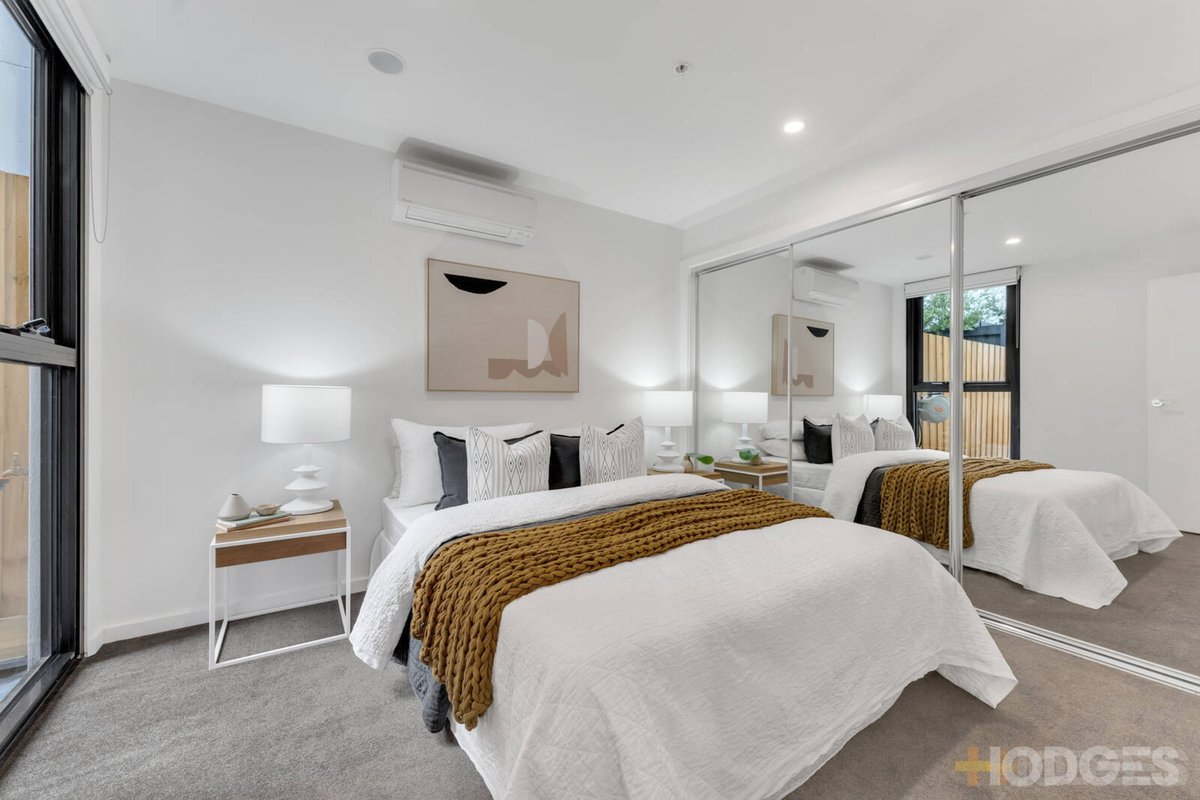 8 / 15 Major Street Highett - Residential for sale