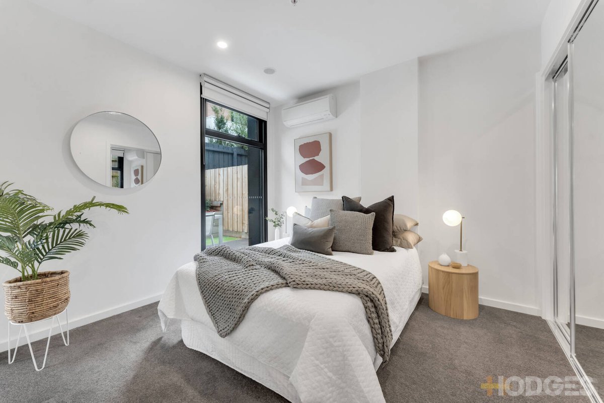 8 / 15 Major Street Highett - Residential for sale