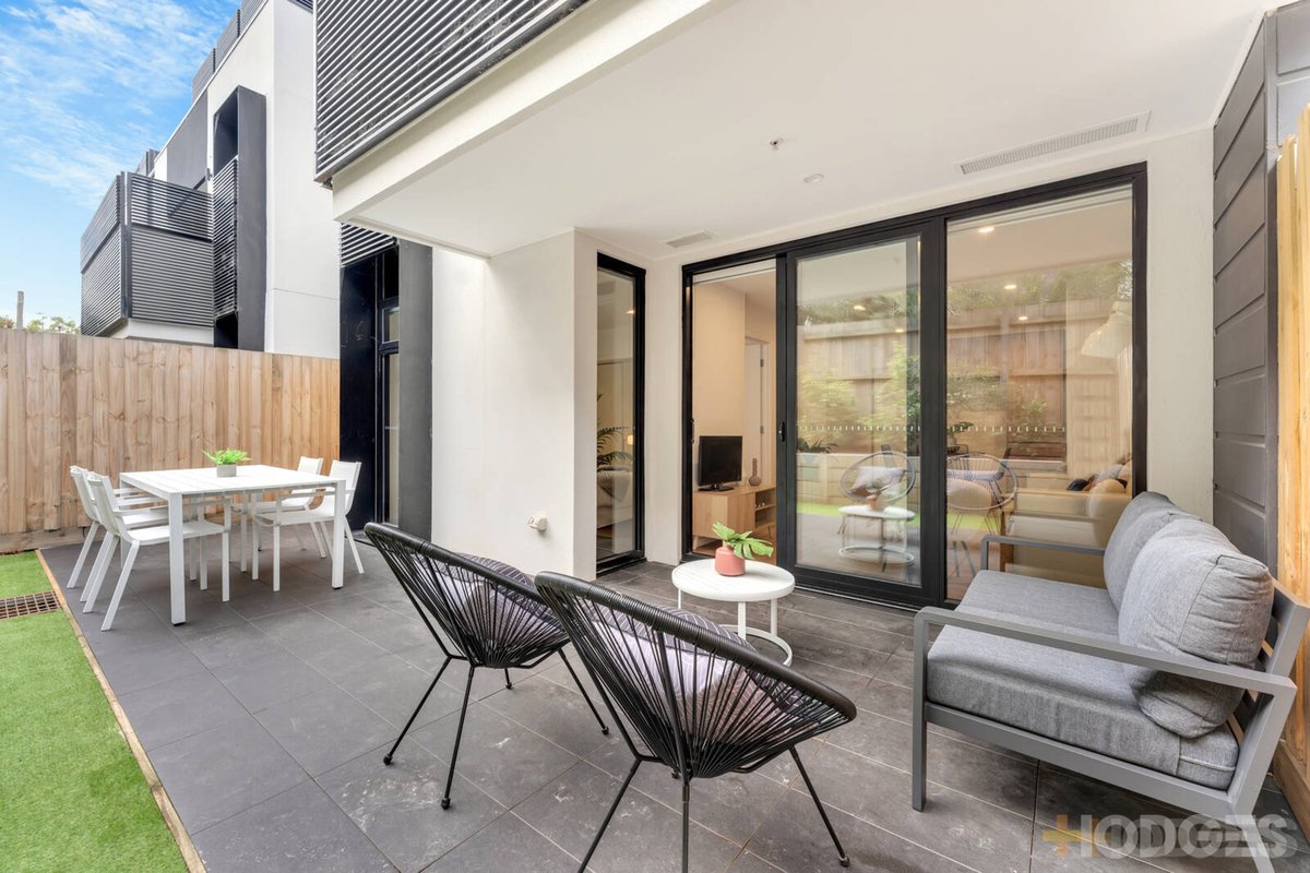 8 / 15 Major Street Highett - Residential for sale