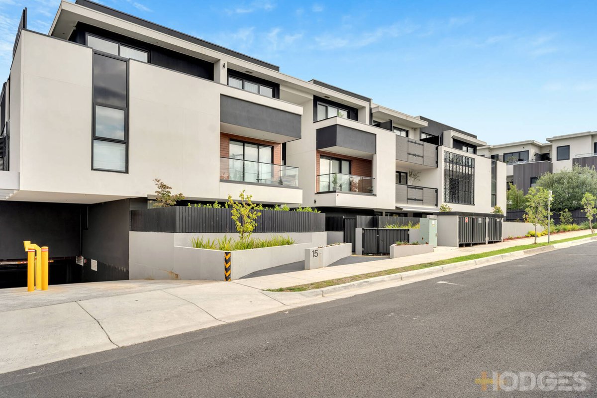 8 / 15 Major Street Highett - Residential for sale