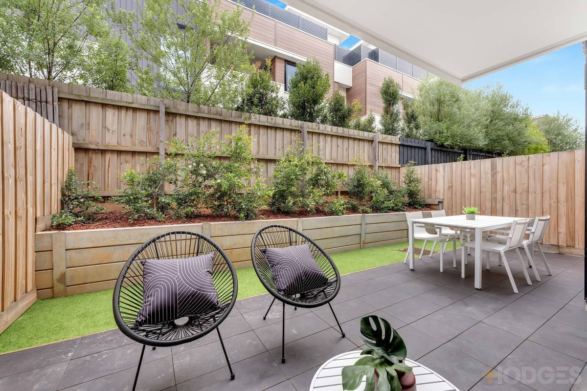 8 / 15 Major Street Highett - Residential for sale