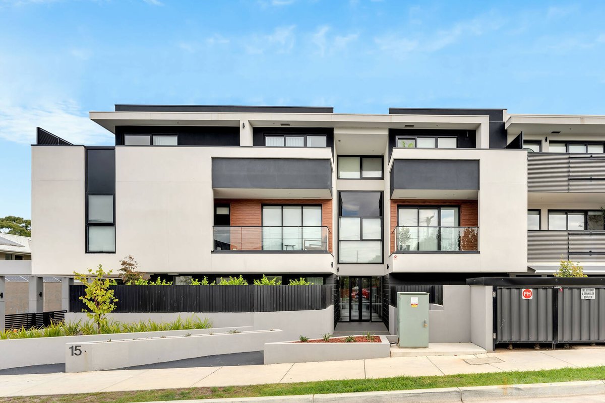 8 / 15 Major Street Highett - Residential for sale