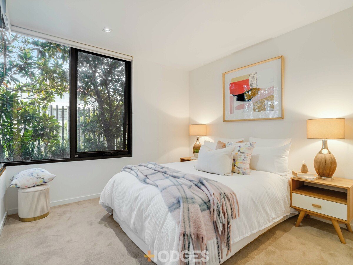 8 / 163 Cremorne Street RICHMOND - Residential for sale