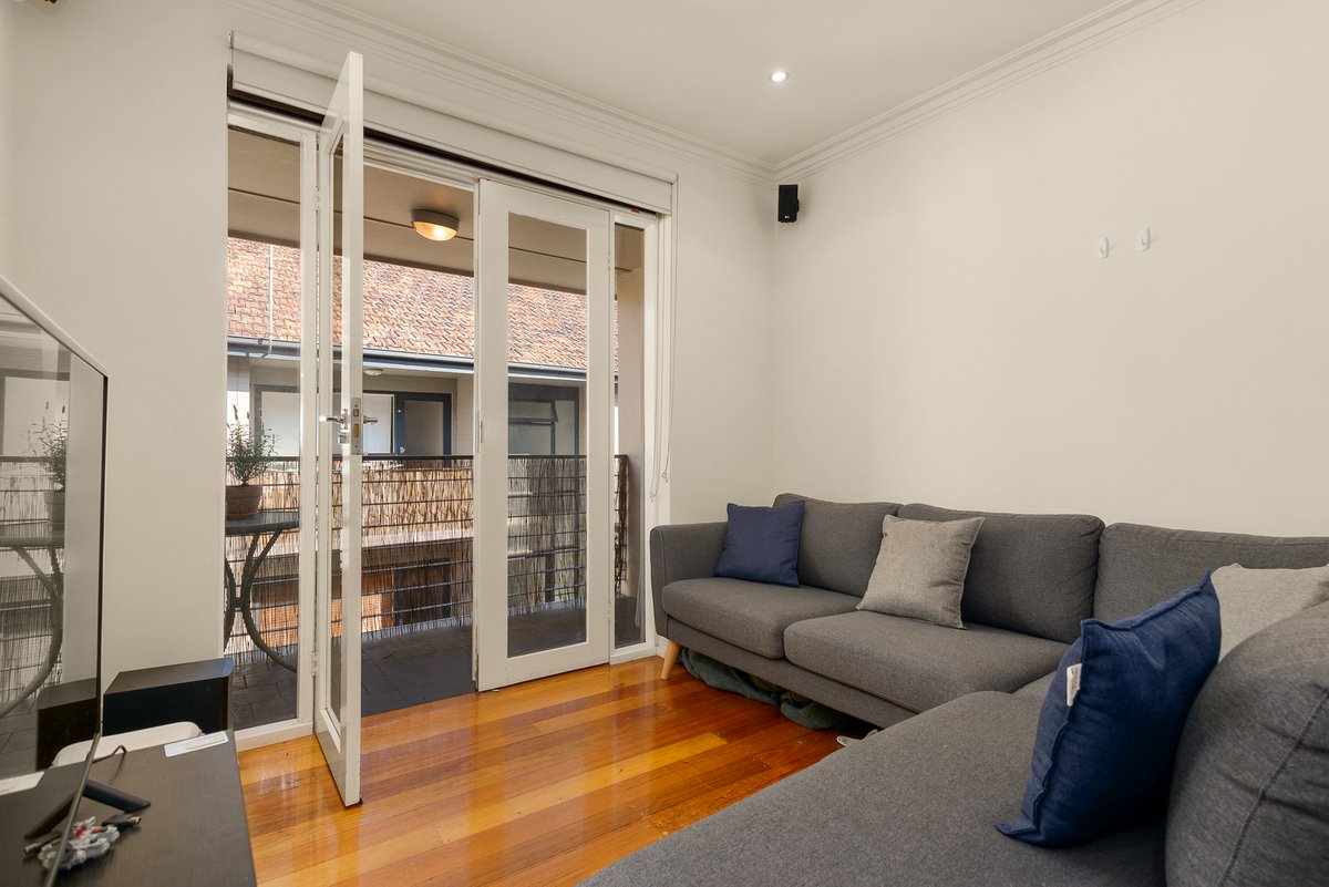 8 / 17 Masters Street Caulfield - Residential for sale
