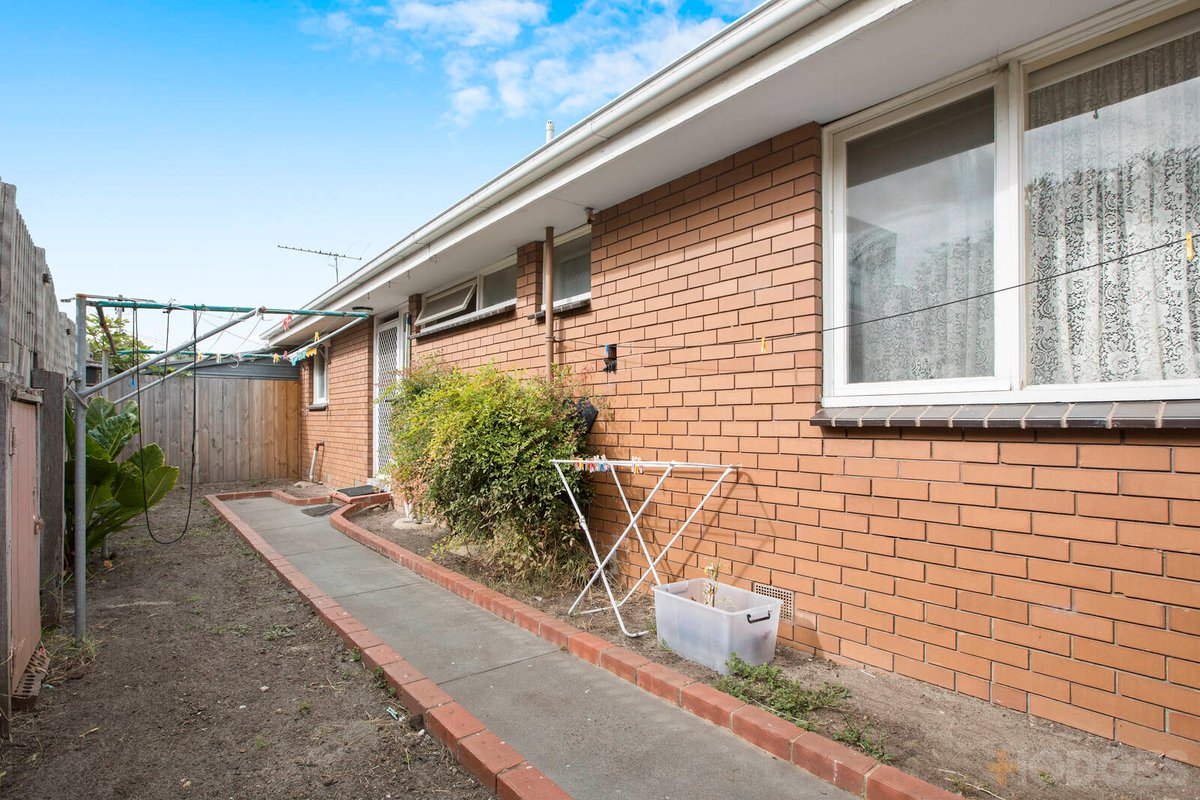 8 / 18 Warrigal Road Parkdale - Residential for sale