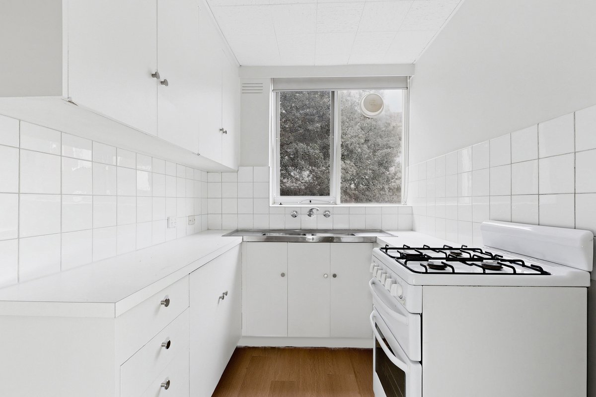 8 / 2 Gordon Grove SOUTH YARRA - Residential for lease