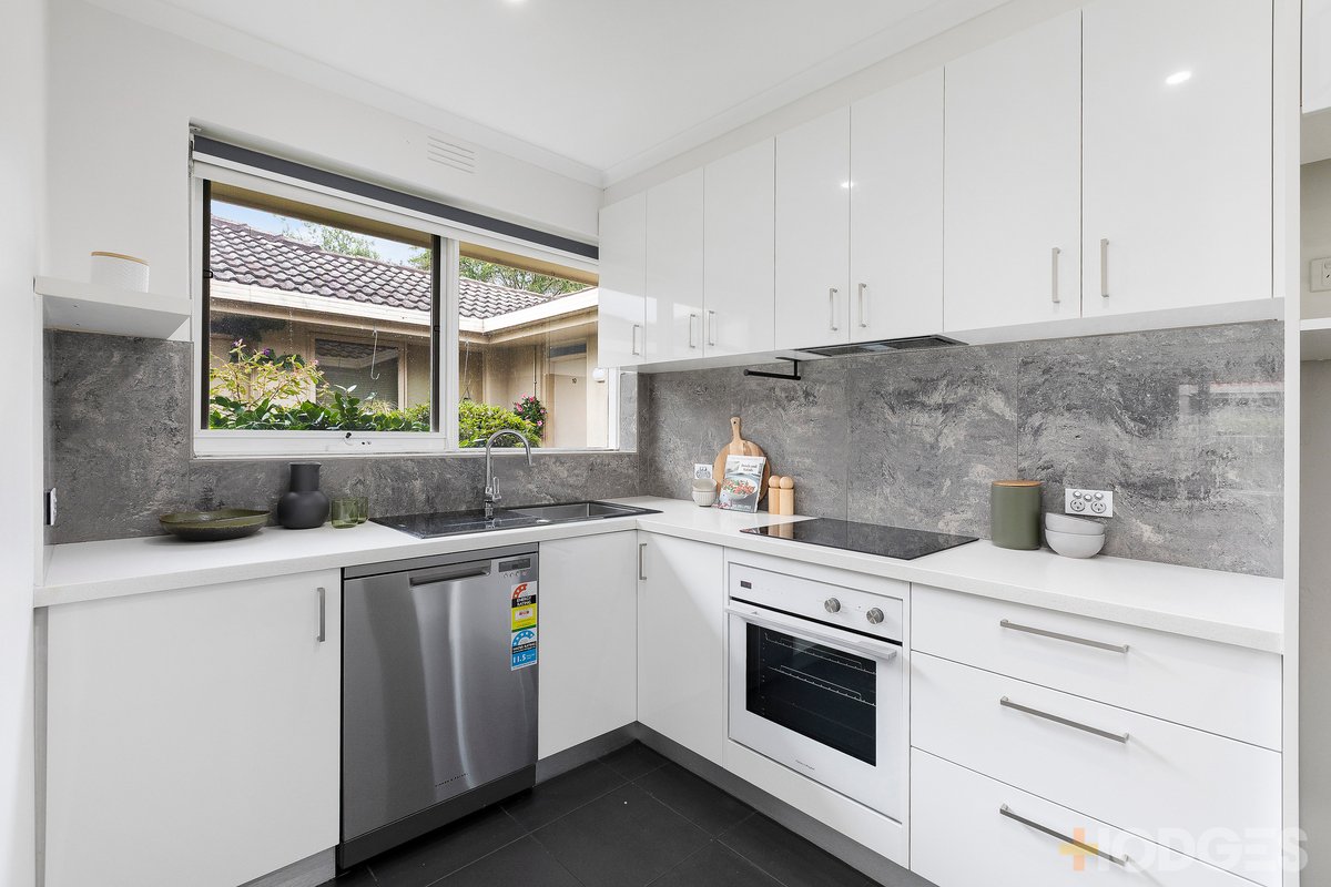 8 / 24 Thomas Street Brighton East - Residential for sale