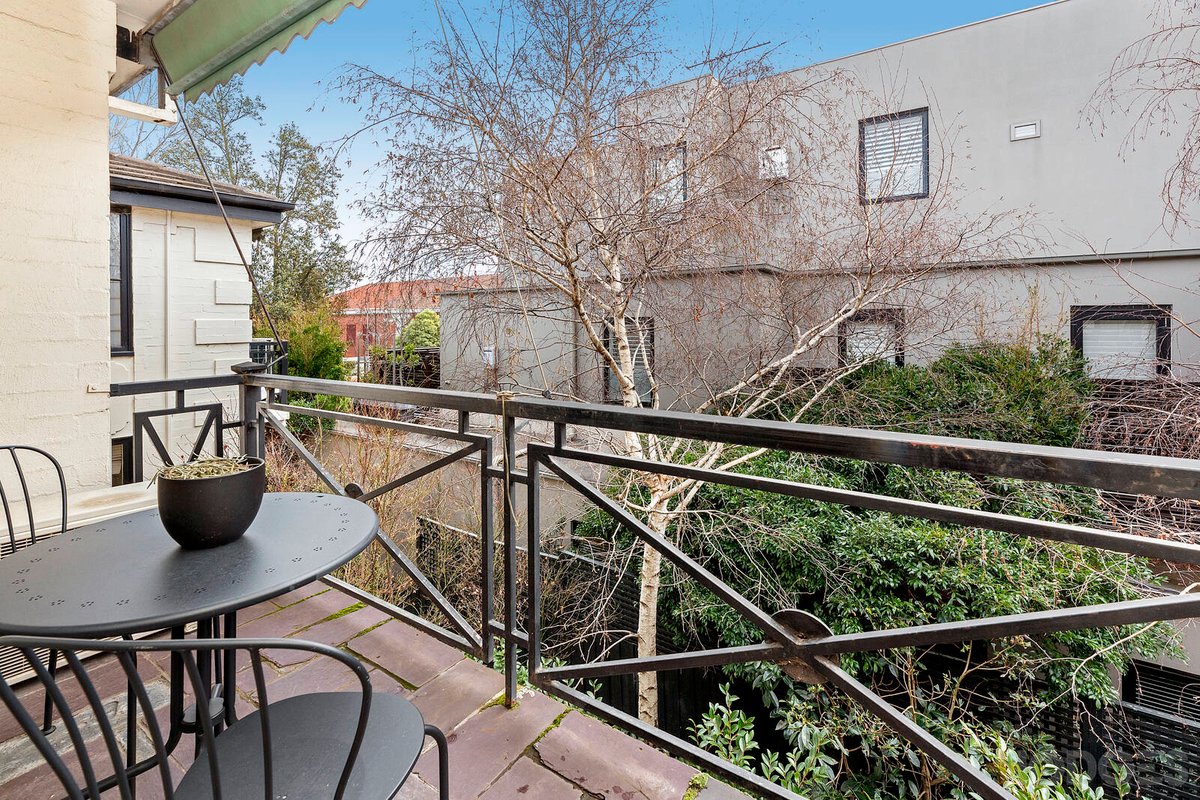 8 / 27 Tintern Avenue Toorak - Residential for sale