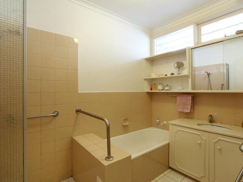 8 / 34 Third Street BLACK ROCK - Residential for sale