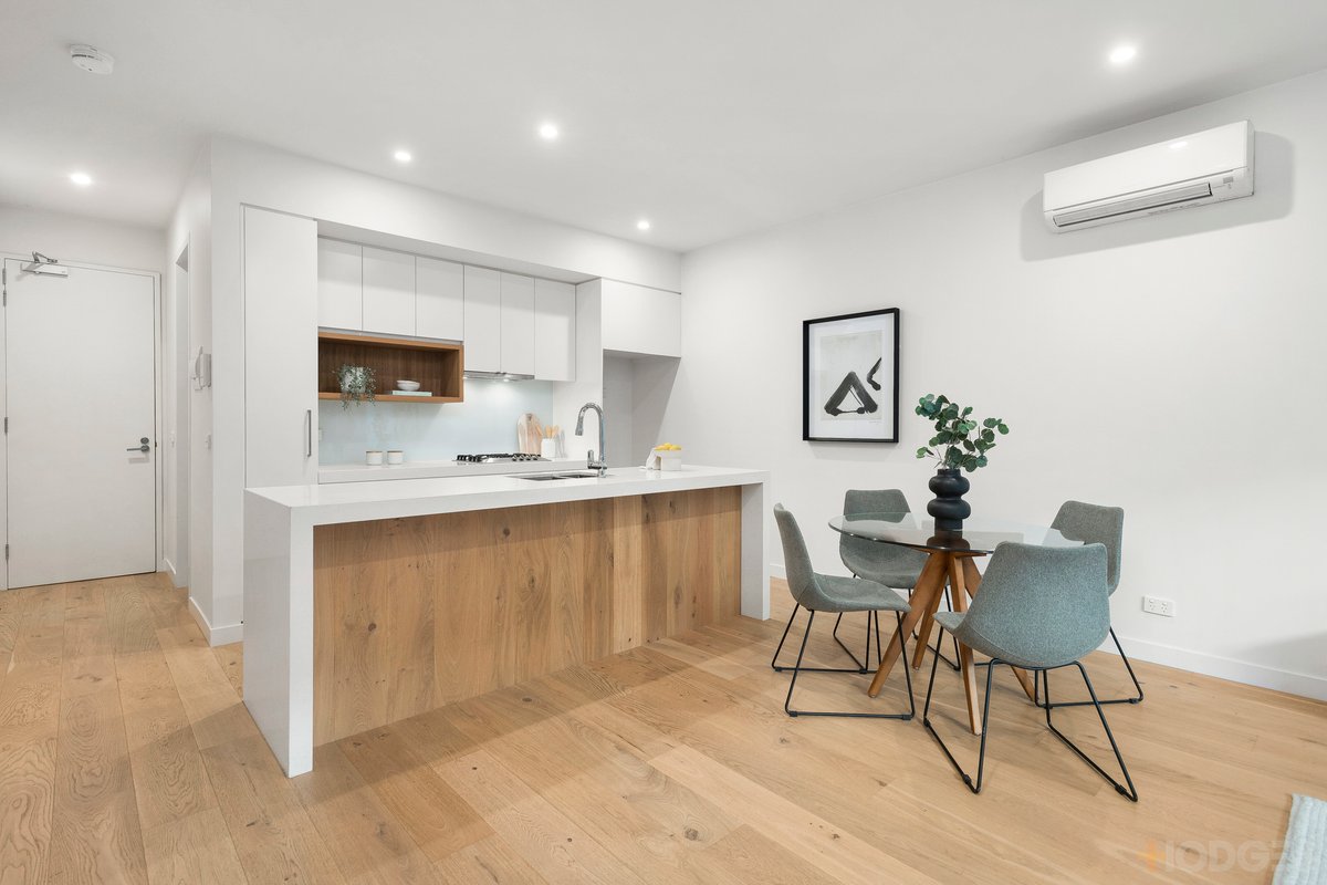 8 / 36 Crisp Street Hampton - Residential for sale