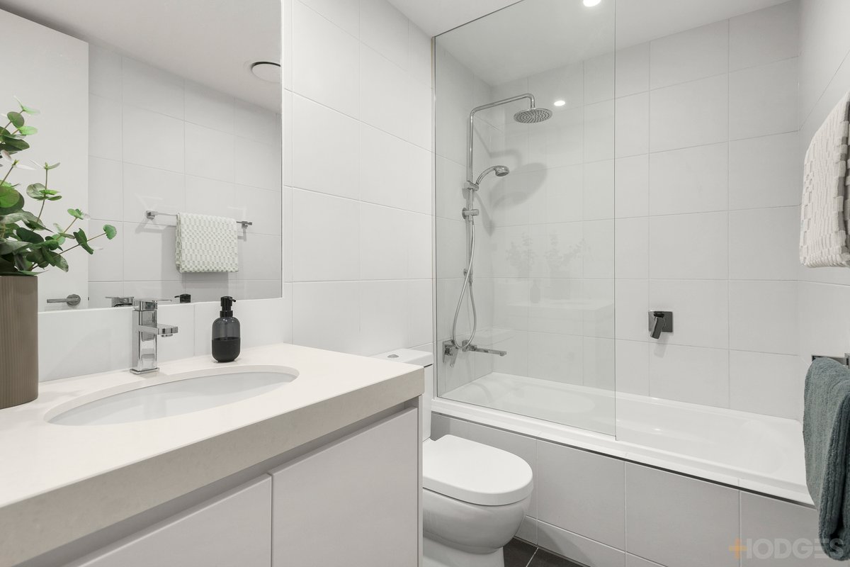 8 / 36 Crisp Street Hampton - Residential for sale