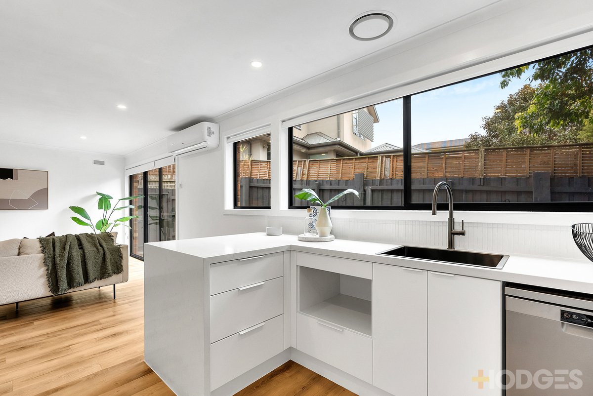 8 / 42 Rennison Street Parkdale - Residential for sale