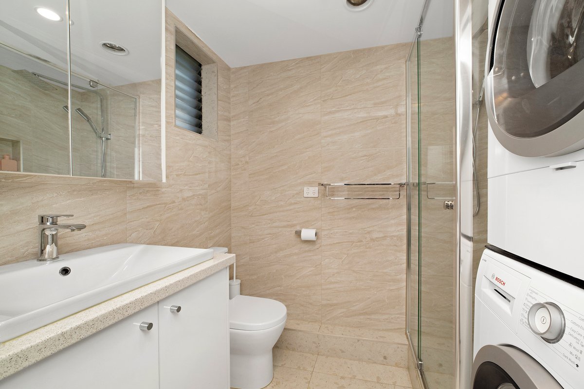 8 / 42 Waterloo Crescent St Kilda - Residential for lease