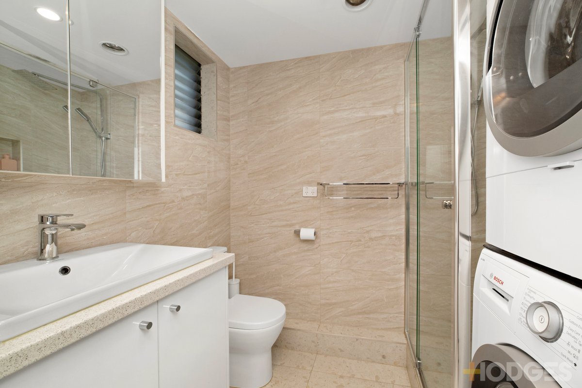 8 / 42 Waterloo Crescent St Kilda - Residential for sale