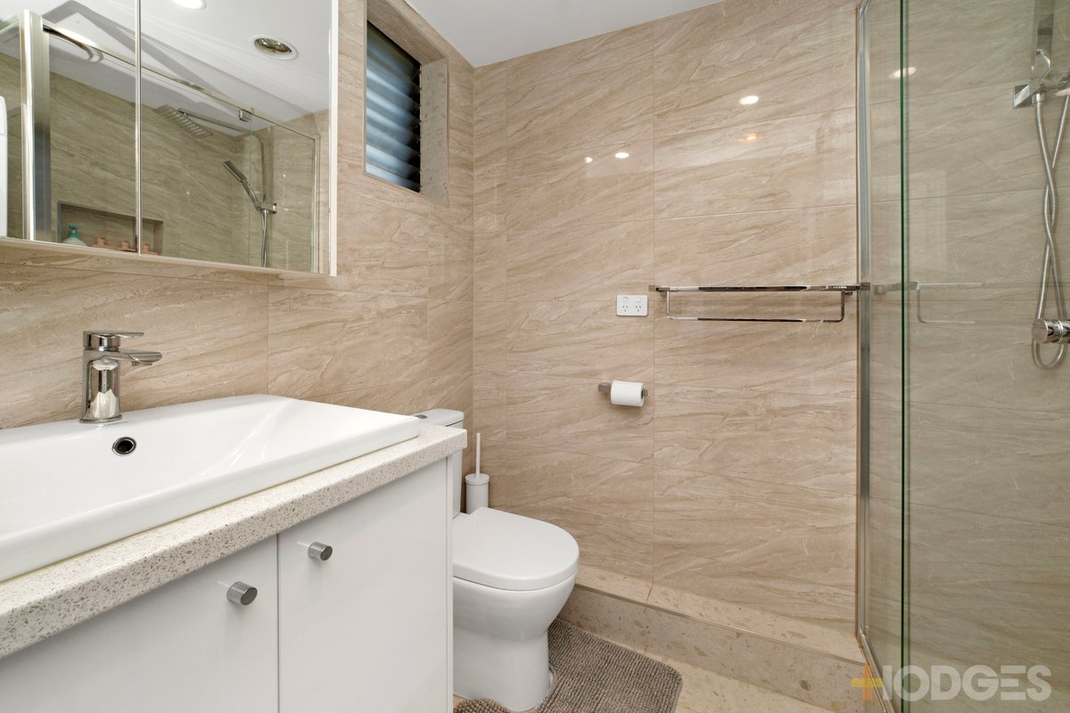 8 / 42 Waterloo Crescent St Kilda - Residential for sale