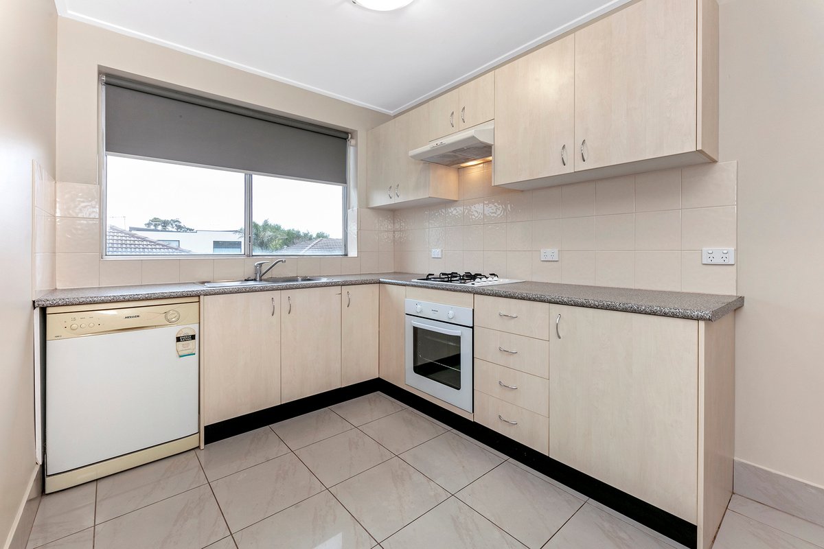 8 / 44 Beaumaris Parade Highett - Residential for lease