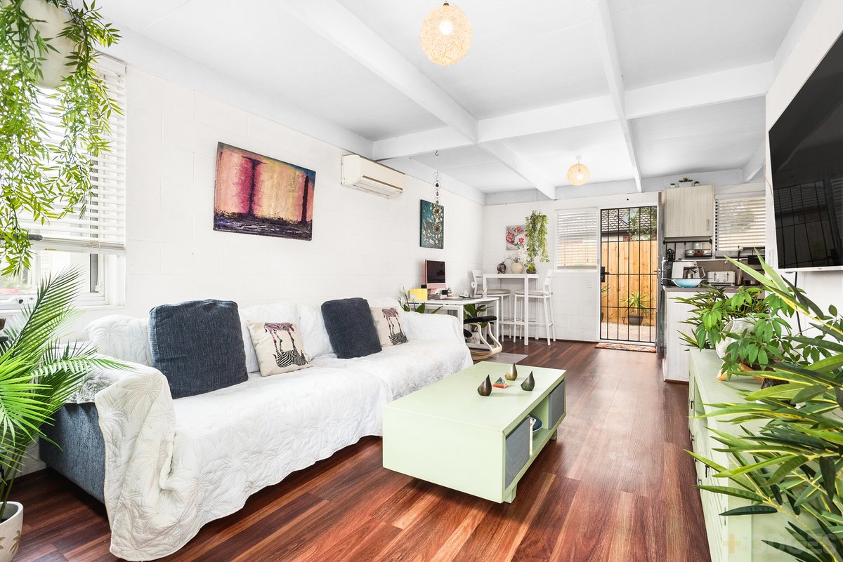 8 / 464-465 Station Street Bonbeach - Residential for sale