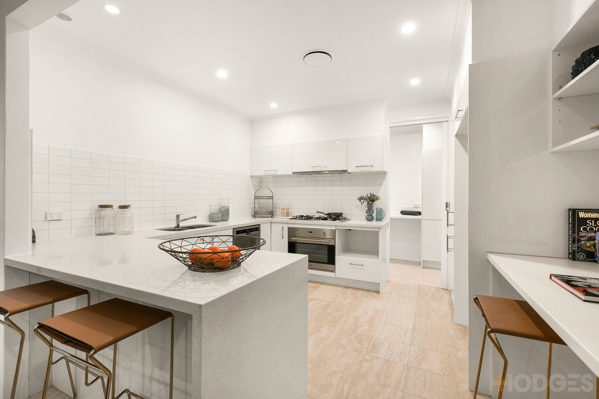 8 / 48 Lansell Road Toorak - Residential for sale