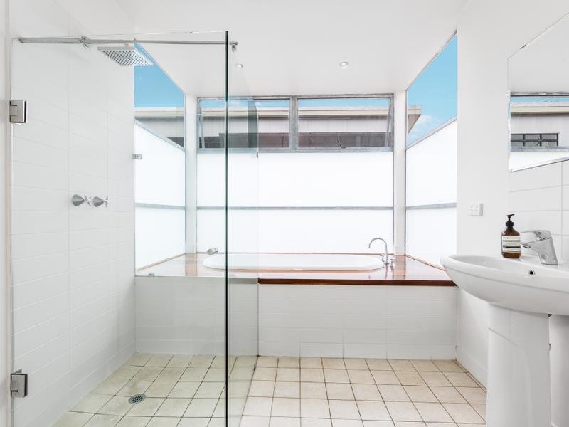 85 Buckley Street SEDDON - Residential for sale