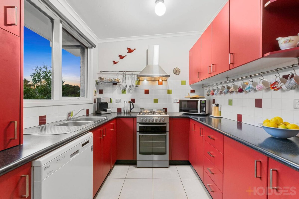 85 Fraser Crescent Ocean Grove - Residential for sale