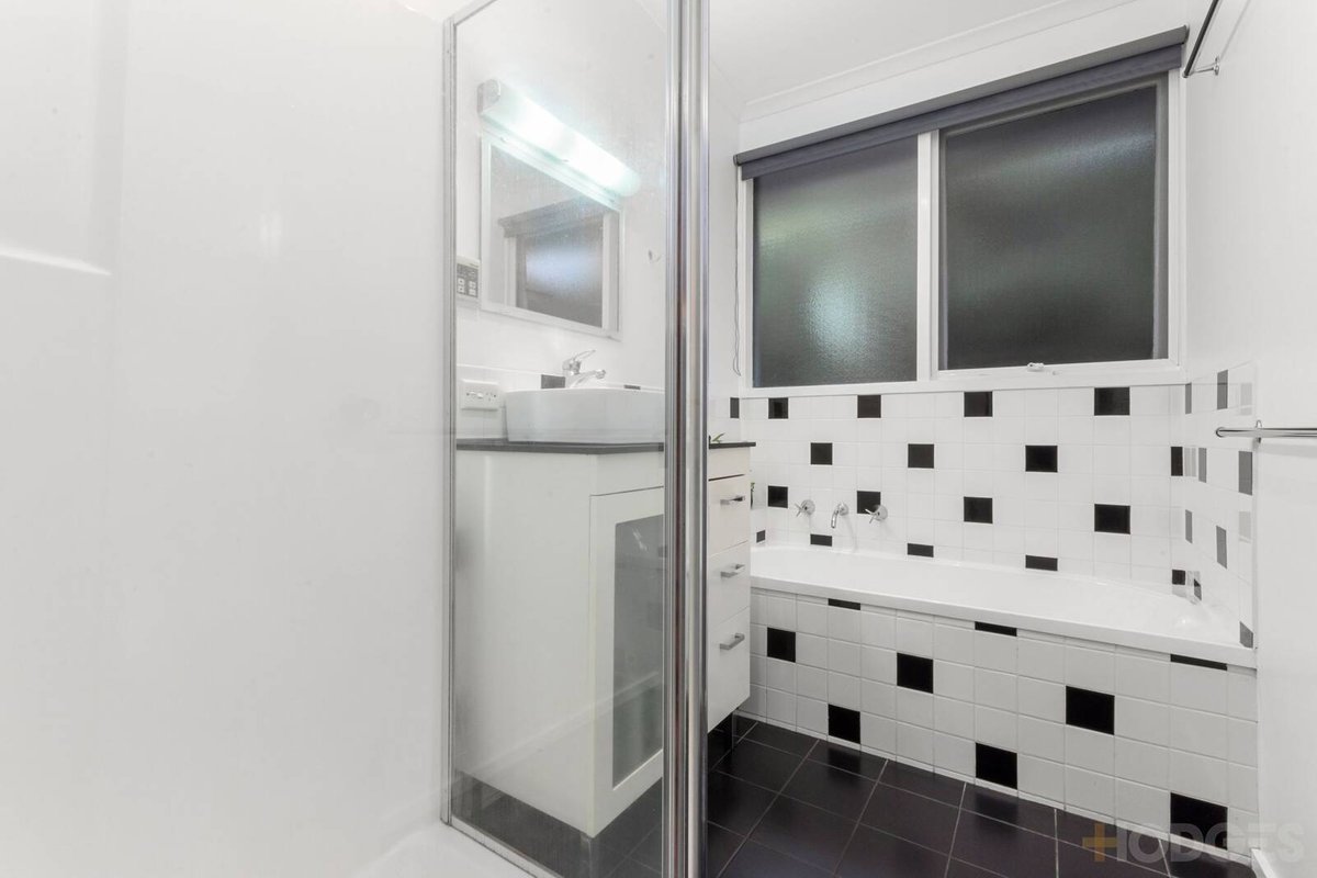 85 Fraser Crescent Ocean Grove - Residential for sale