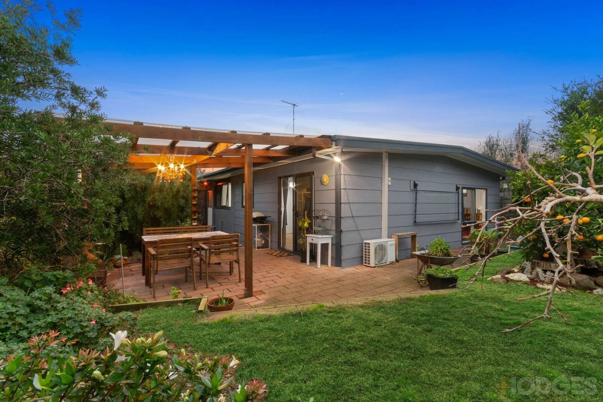 85 Fraser Crescent Ocean Grove - Residential for sale