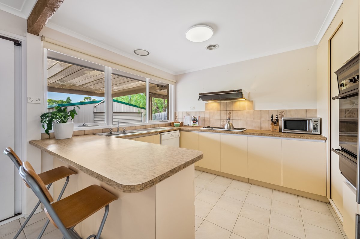85 Macedon Street Hoppers Crossing - Residential for sale