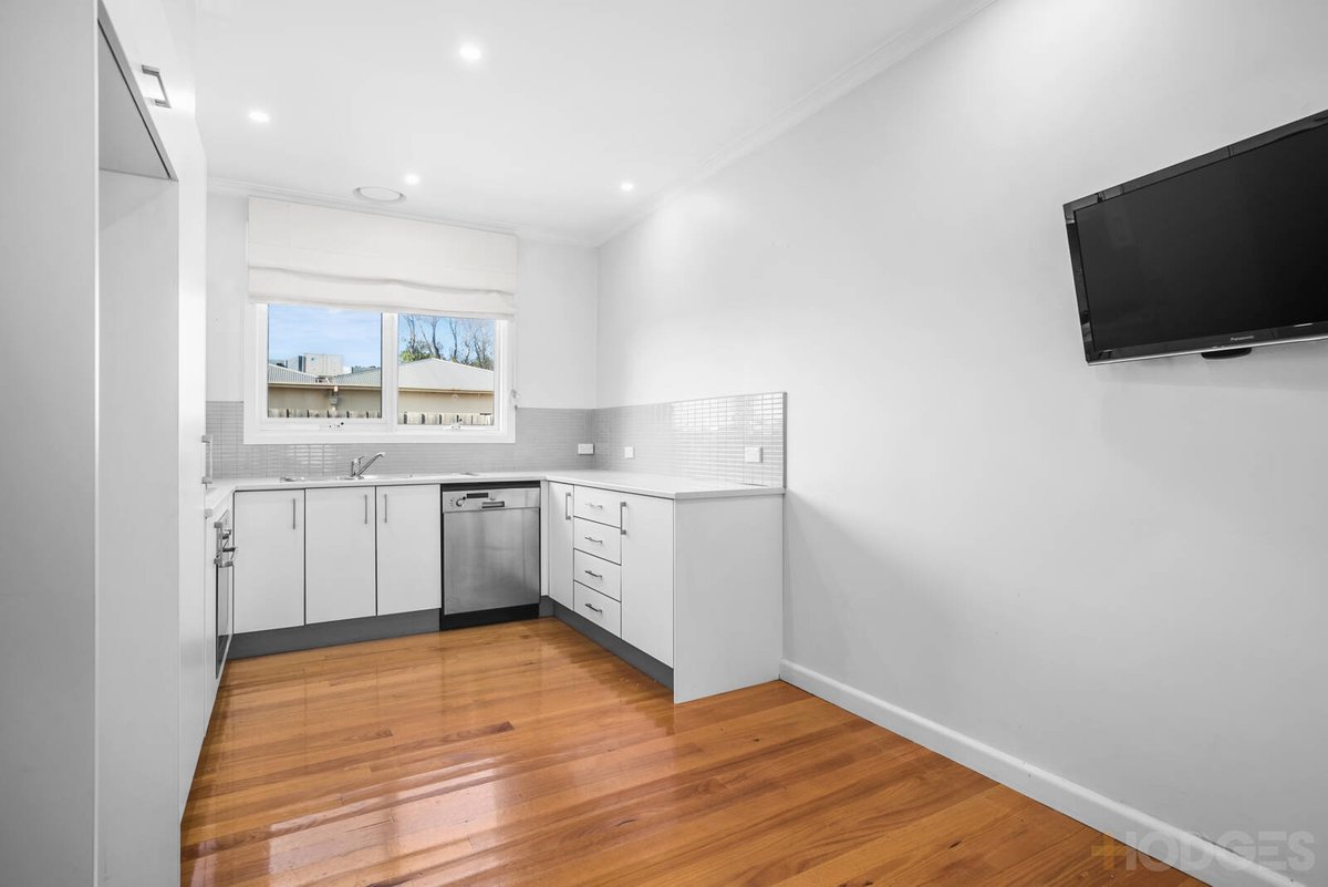8 / 58 Naples Road Mentone - Residential for sale