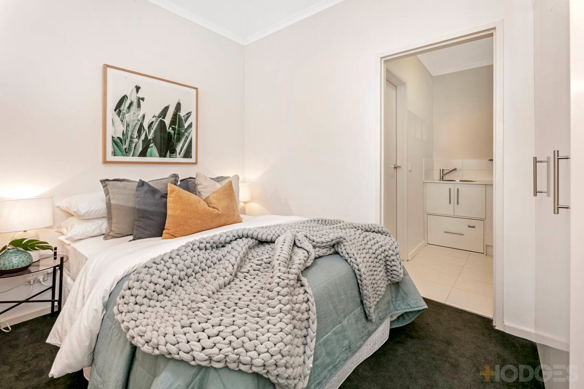 8 / 62 Bay Road Sandringham - Residential for sale