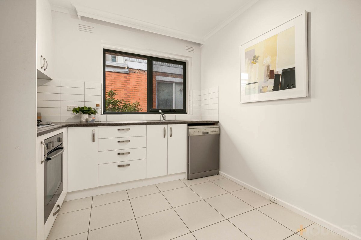 8 / 684 Inkerman Road Caulfield North - Residential for sale