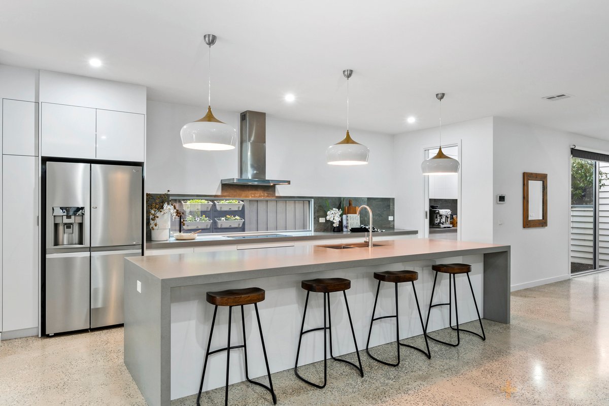 87 Albert Street Geelong West - Residential for sale