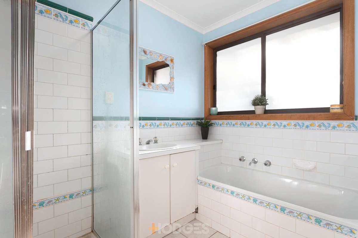 87 Benjamin Drive Lara - Residential for sale