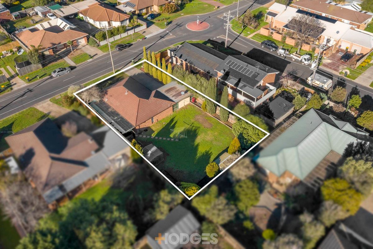 87 Benjamin Drive Lara - Residential for sale