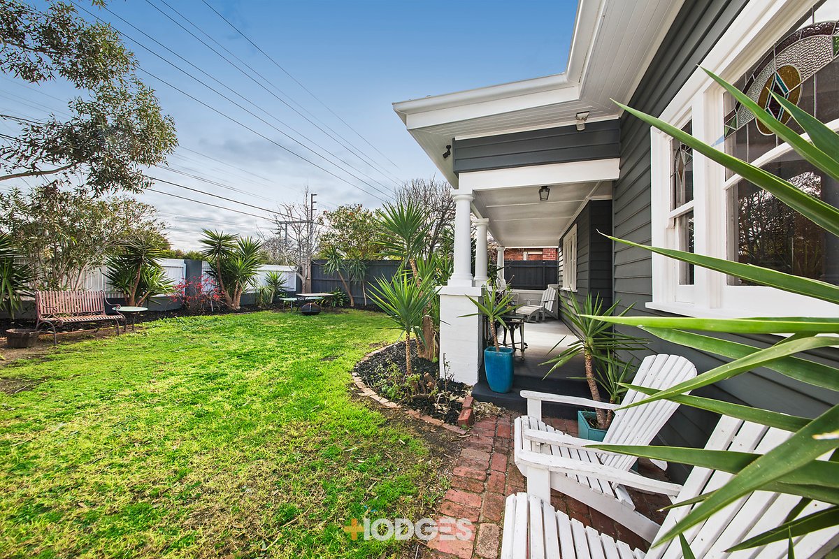87 Como Parade East Parkdale - Residential for sale