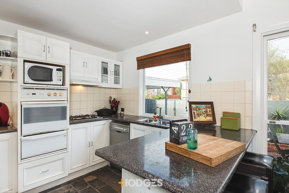 87 Como Parade East Parkdale - Residential for sale