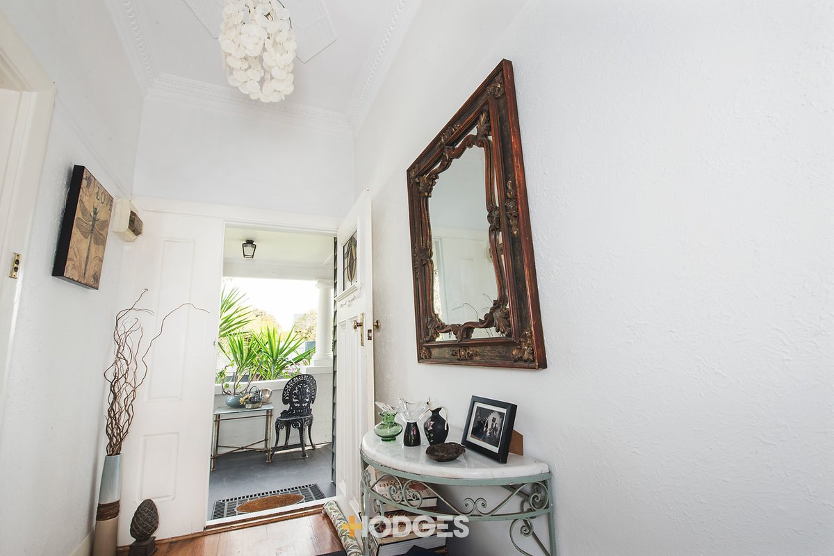 87 Como Parade East Parkdale - Residential for sale