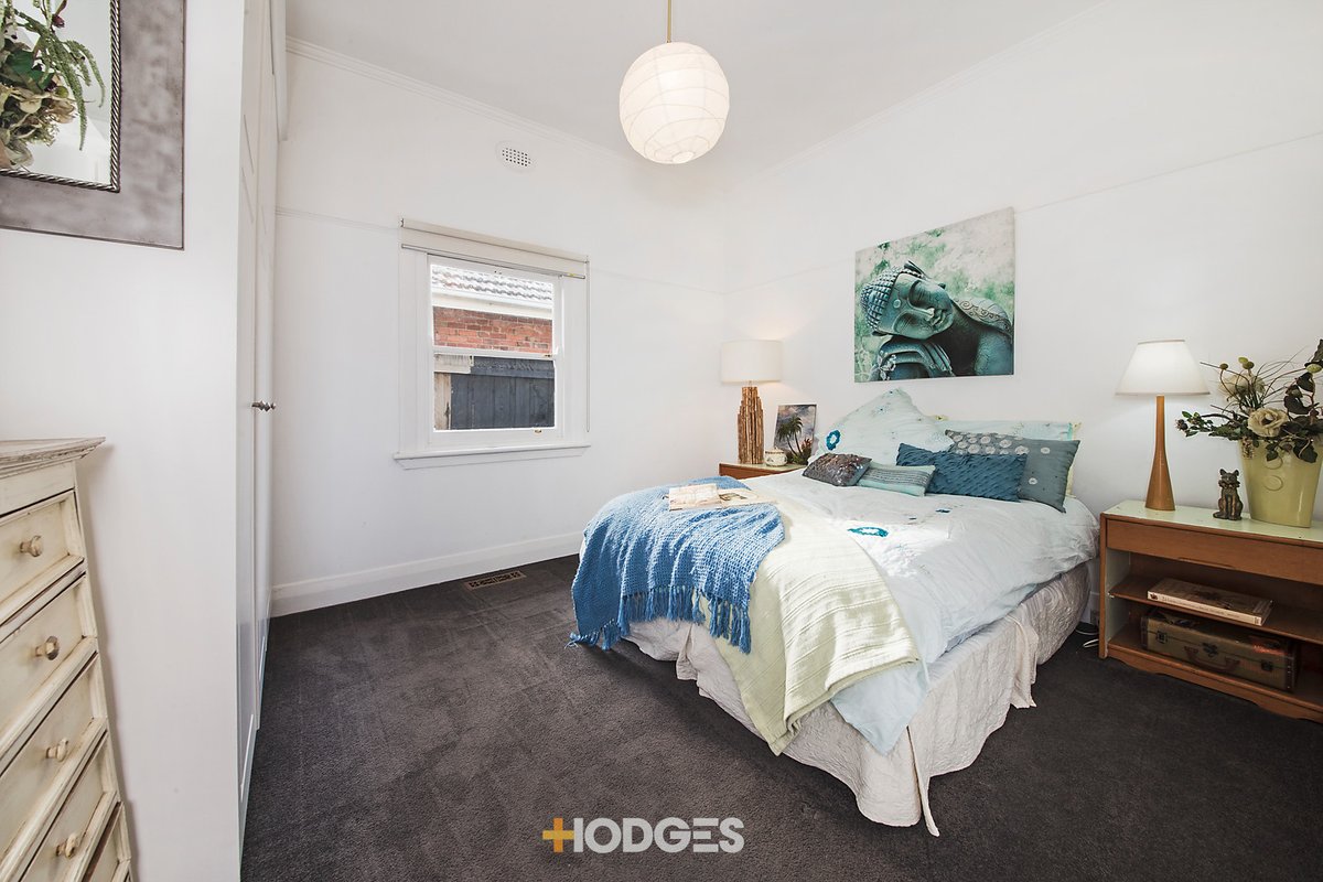 87 Como Parade East Parkdale - Residential for sale