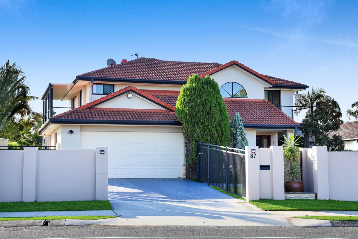 87 Honeyeater Drive, BURLEIGH WATERS QLD 4220
