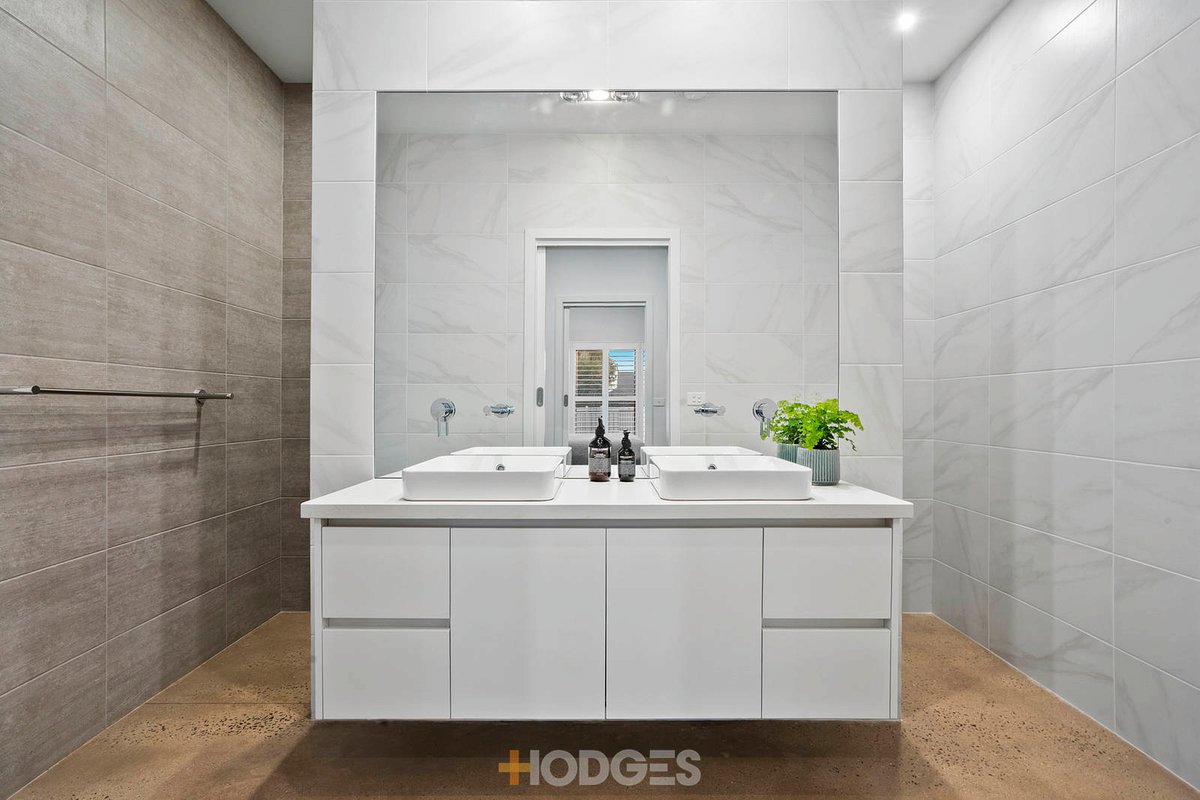 87 Isabella Street Geelong West - Residential for sale
