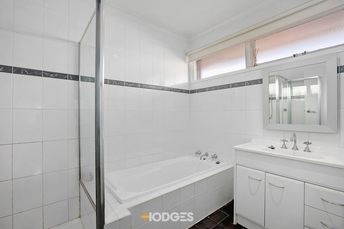 87 Kinross Avenue Edithvale - Residential for sale
