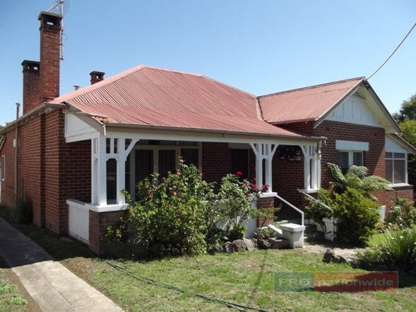 87 Merivale Street, TUMUT NSW 2720